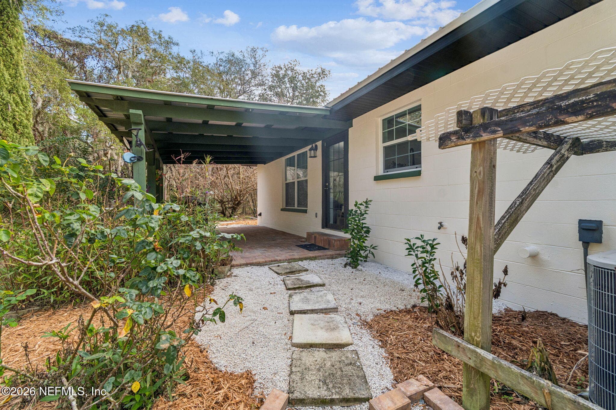 Photo 31 of 118 DARBY Drive, Palatka, FL 32177