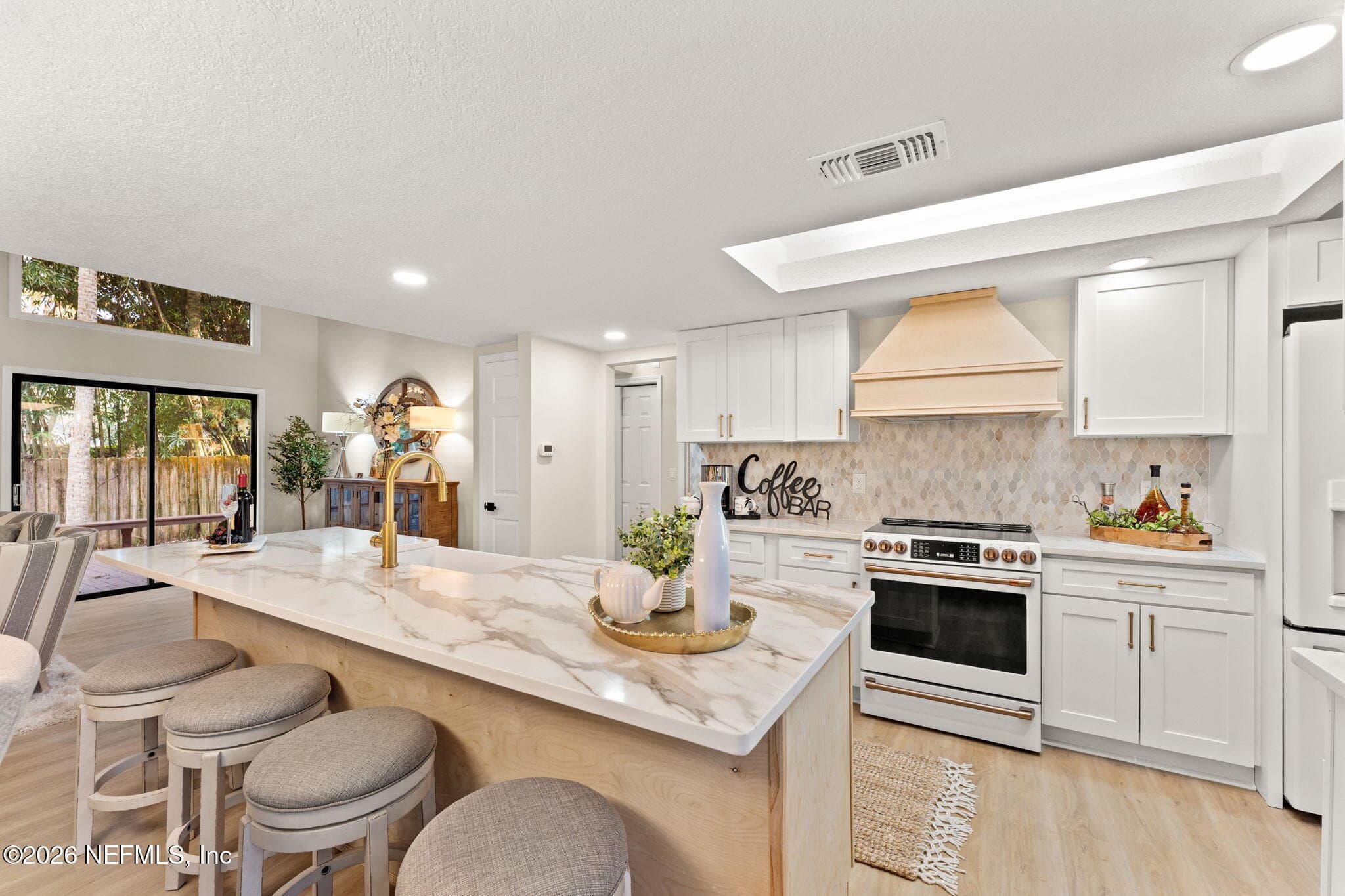 Photo 15 of 1875 LIVE OAK Lane, Atlantic Beach, FL 32233