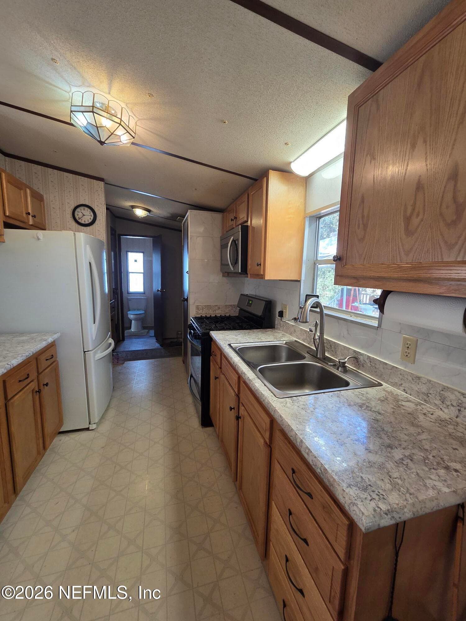 Photo 18 of 249 OLEANDER Street, Pomona Park, FL 32181