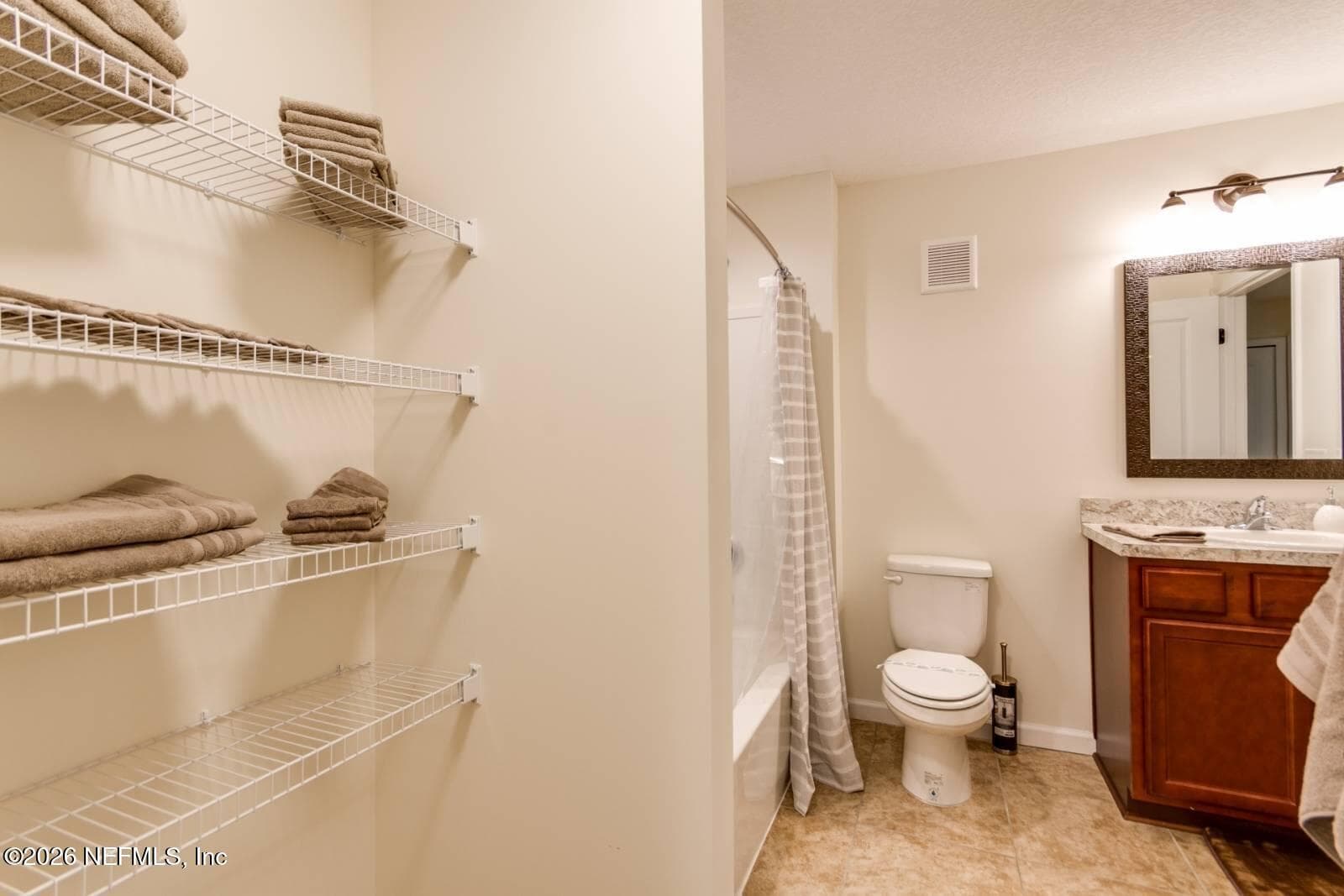 Photo 8 of 806 OAK Street, Green Cove Springs, FL 32043