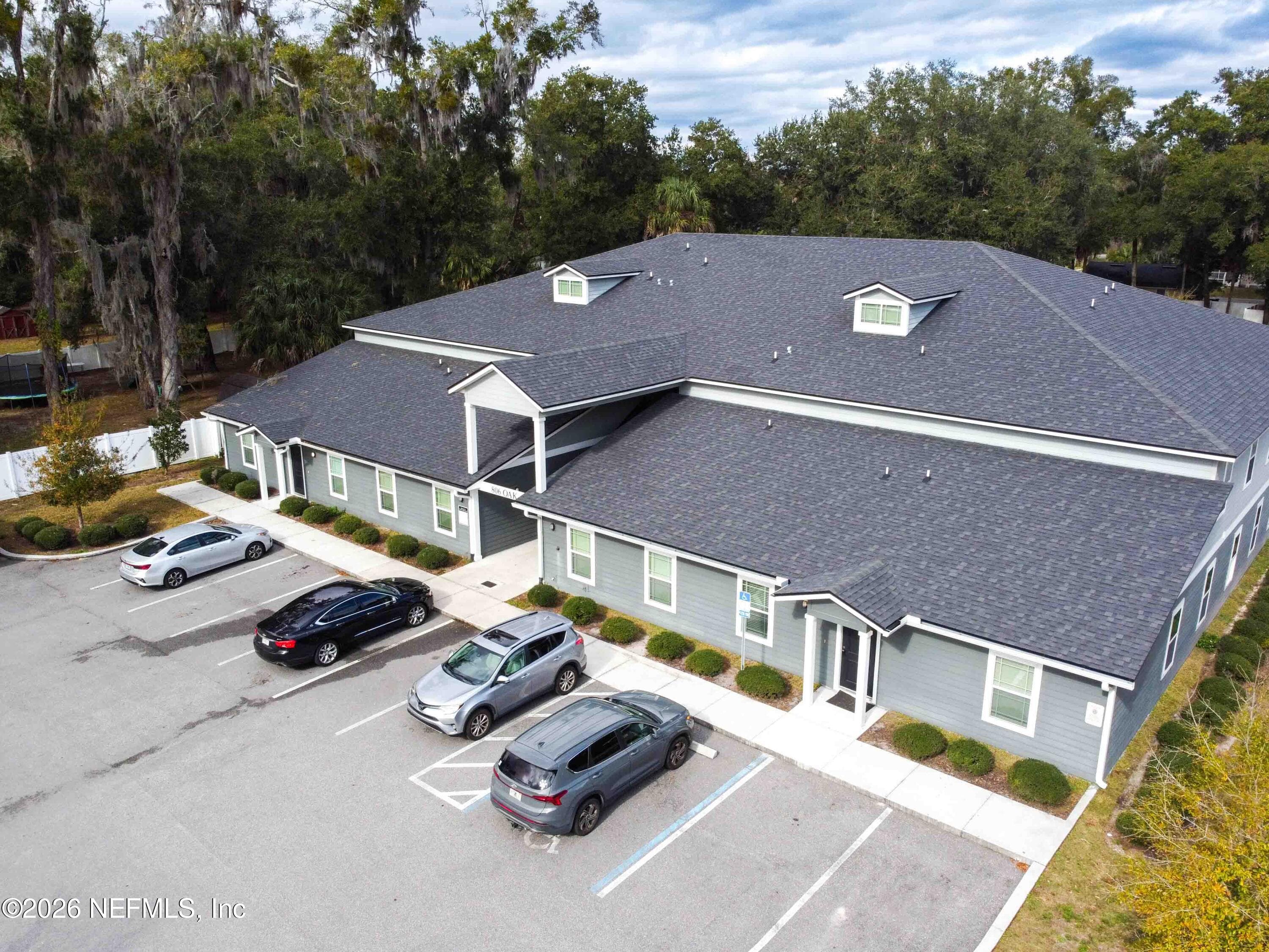 Photo 2 of 806 OAK Street, Green Cove Springs, FL 32043