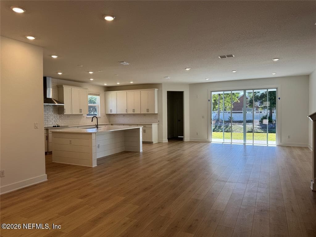 Photo 3 of 96112 PIRATES BLUFF Road, Yulee, FL 32097