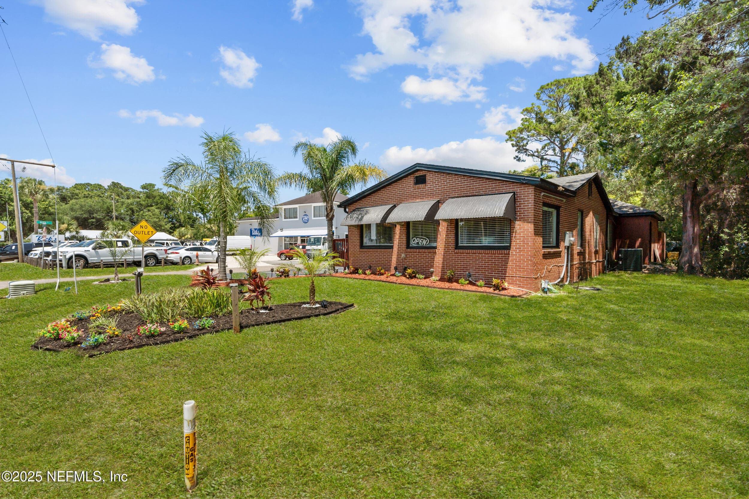Photo 3 of 1887 MAYPORT Road, Atlantic Beach, FL 32233