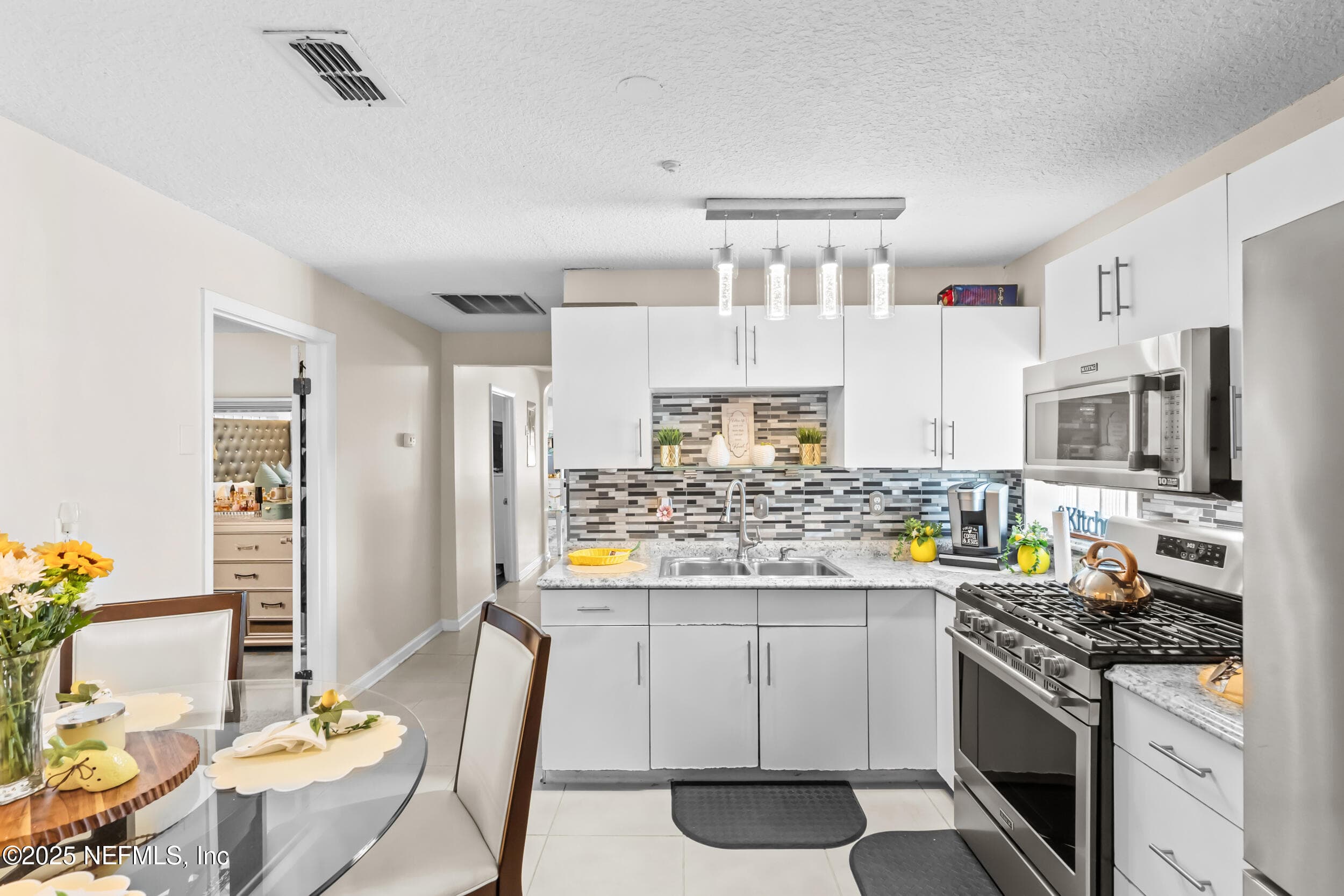 Photo 17 of 1887 MAYPORT Road, Atlantic Beach, FL 32233