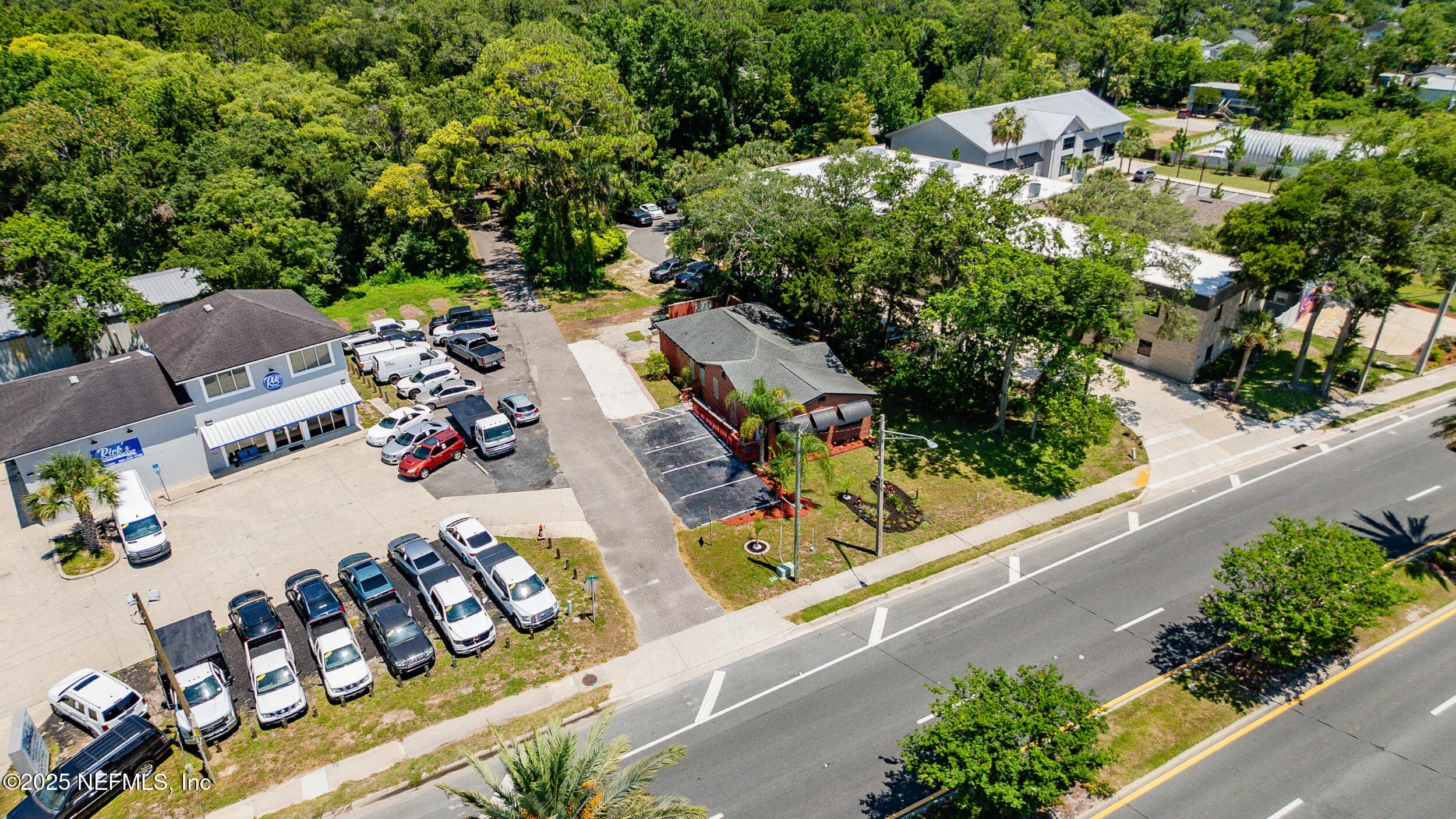 Photo 37 of 1887 MAYPORT Road, Atlantic Beach, FL 32233