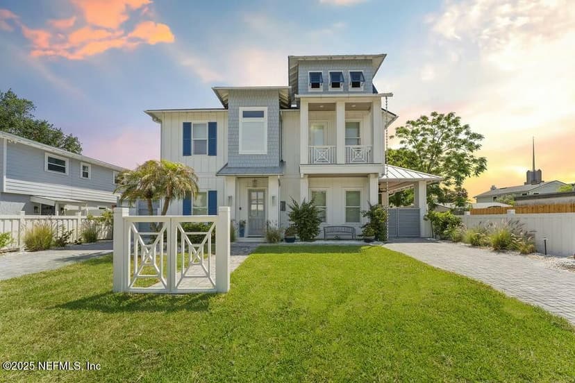 427 N 6th Street, Jacksonville Beach, FL 32250