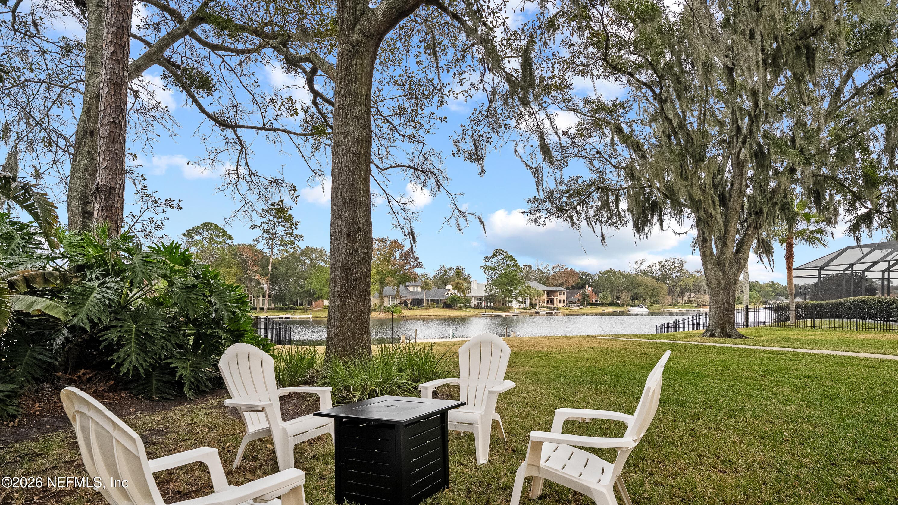 So much entertaining space w/lagoon views! — 13601 EMERALD COVE Court, Jacksonville, FL 32225