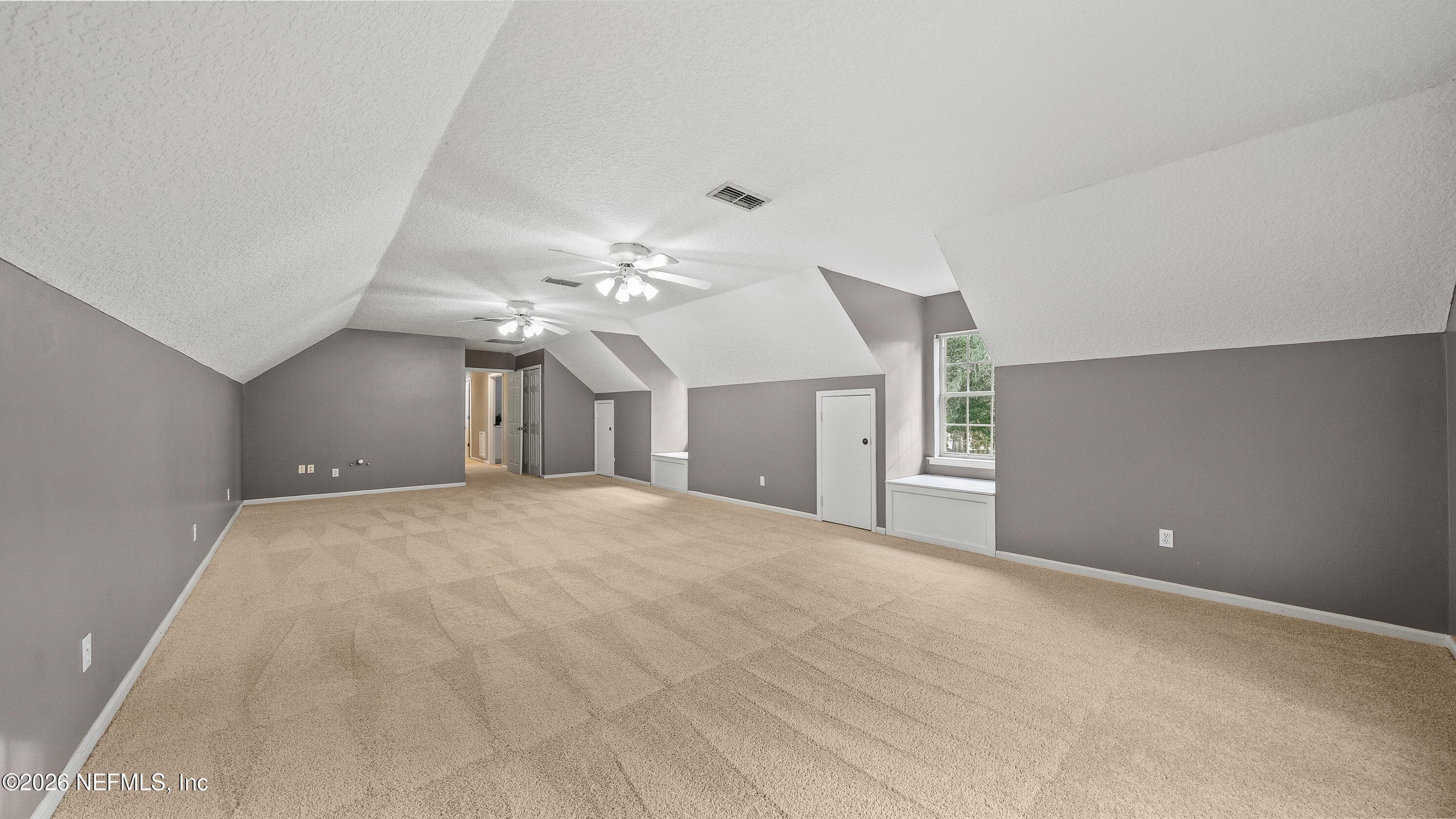 Huge entertainment room w/plumbing for kitchen/wetbar — 13601 EMERALD COVE Court, Jacksonville, FL 32225