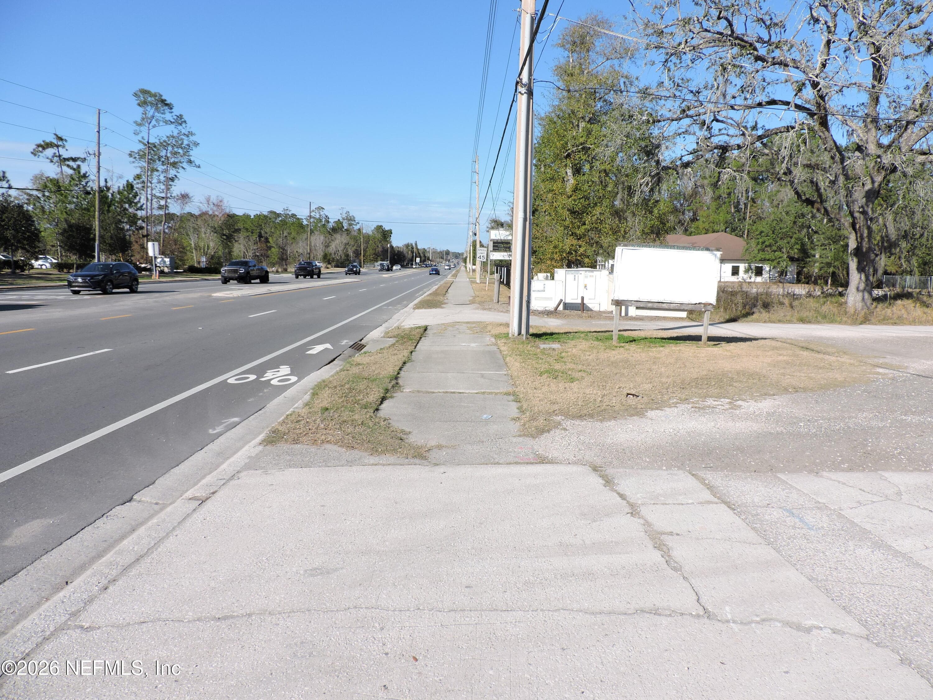 Photo 4 of 535 COLLEGE Drive, Middleburg, FL 32068