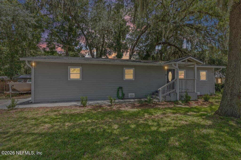 Photo 2 of 600 LEMON Street, Green Cove Springs, FL 32043