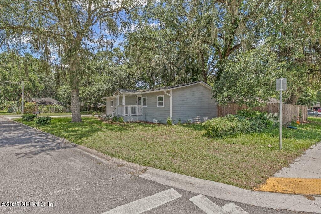 Photo 7 of 600 LEMON Street, Green Cove Springs, FL 32043