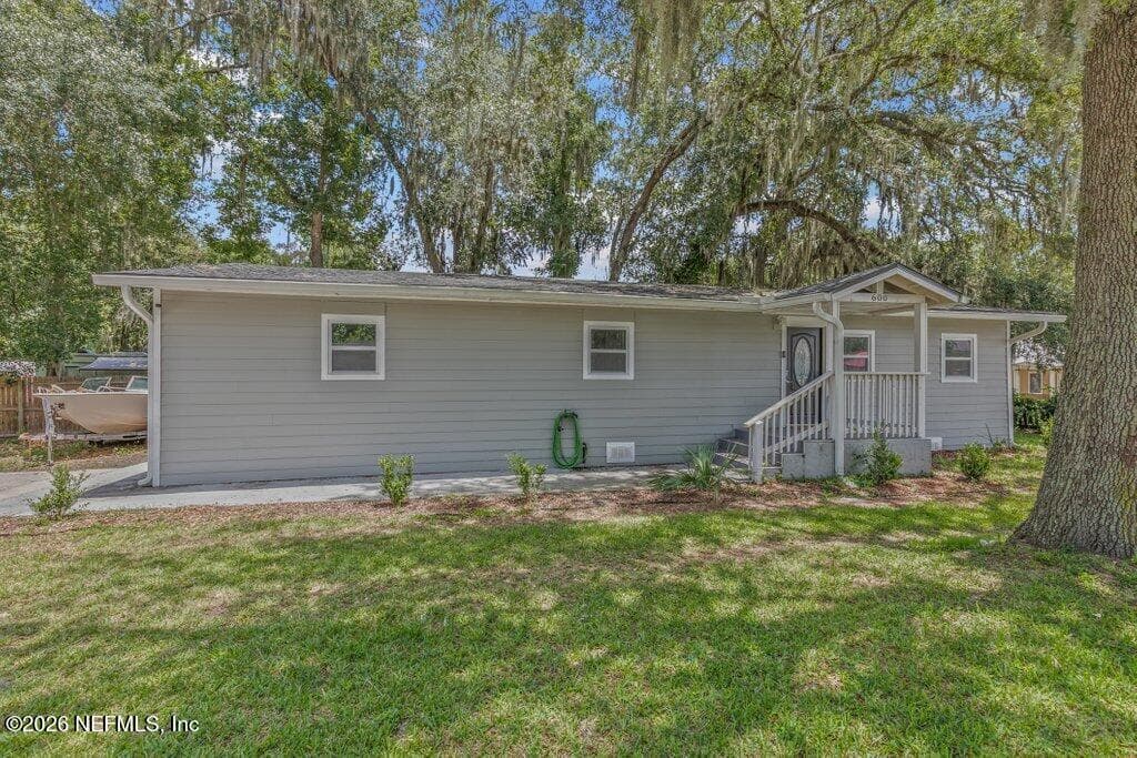 Photo 10 of 600 LEMON Street, Green Cove Springs, FL 32043