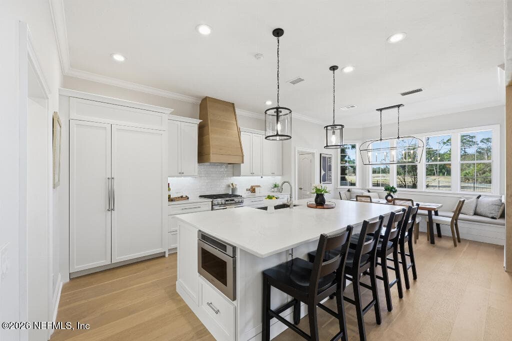Photo 11 of 7956 HOLLYRIDGE Road, Jacksonville, FL 32256