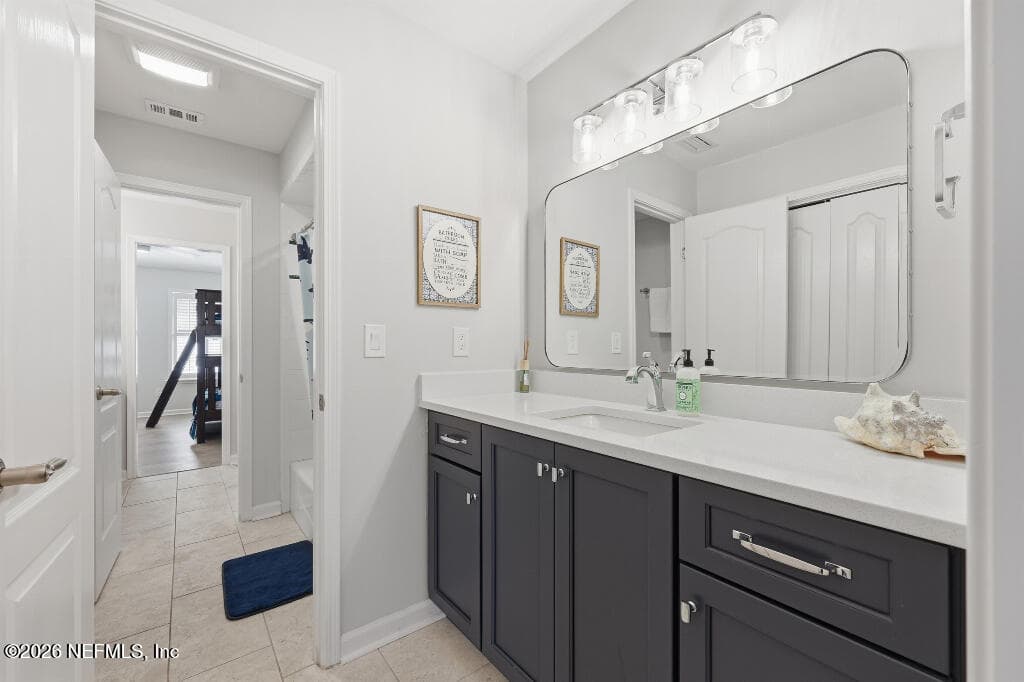 Photo 38 of 7956 HOLLYRIDGE Road, Jacksonville, FL 32256