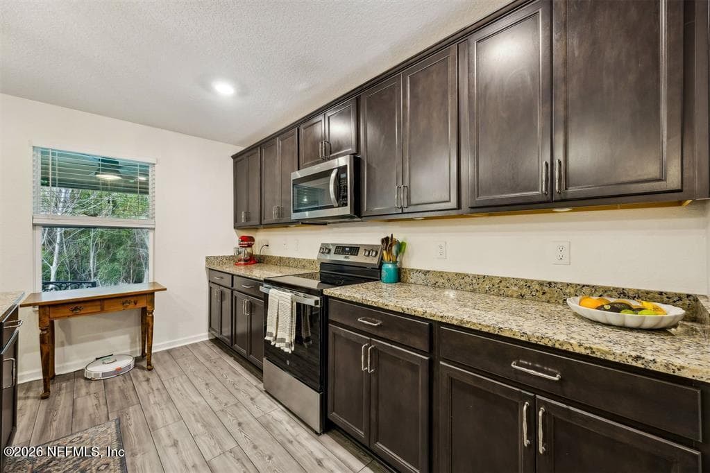 Photo 3 of 77330 LUMBER CREEK Boulevard, Yulee, FL 32097