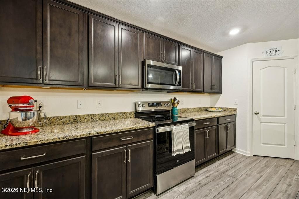 Photo 17 of 77330 LUMBER CREEK Boulevard, Yulee, FL 32097