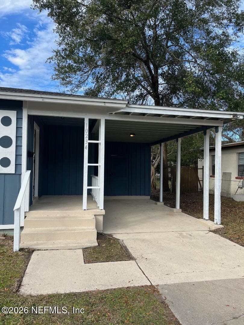 Photo 3 of 10234 ELMHURST Drive, Jacksonville, FL 32218
