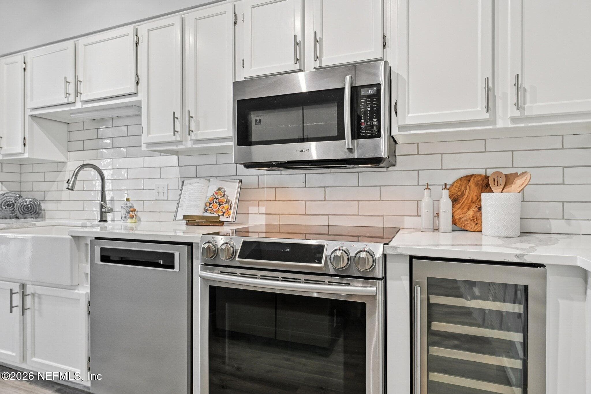Photo 12 of 601 S 1ST Street 6H, Jacksonville Beach, FL 32250