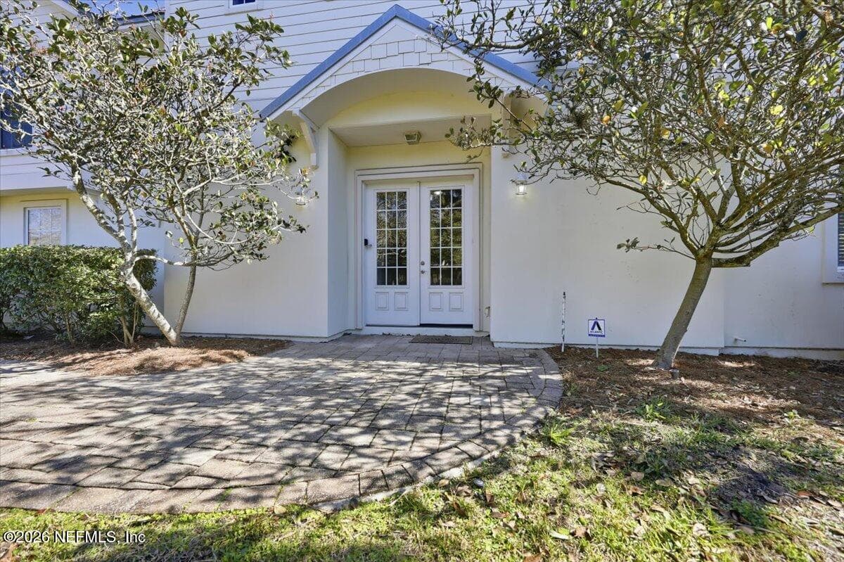 Front Entry — 76 17TH Street, Atlantic Beach, FL 32233