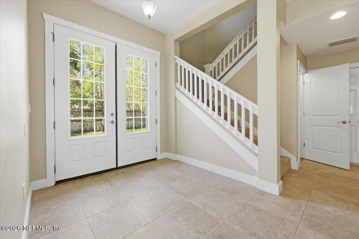 Foyer — 76 17TH Street, Atlantic Beach, FL 32233