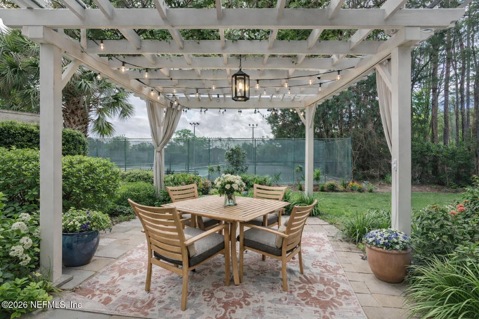 Virtual Staging — 10112 LEISURE Lane S, Jacksonville, FL 32256