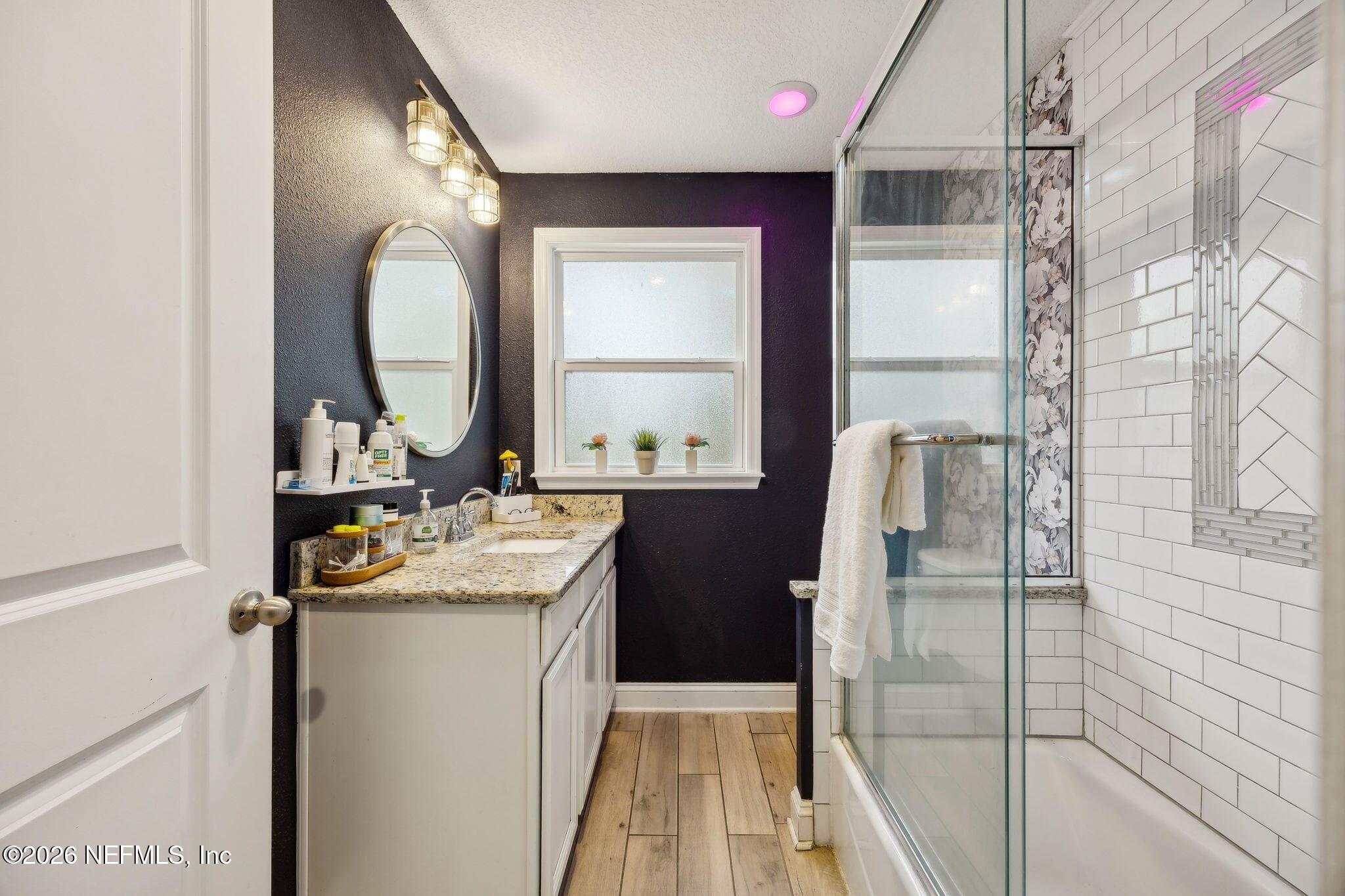 Bathroom — 2846 CHEROKEE Circle W, Jacksonville, FL 32205
