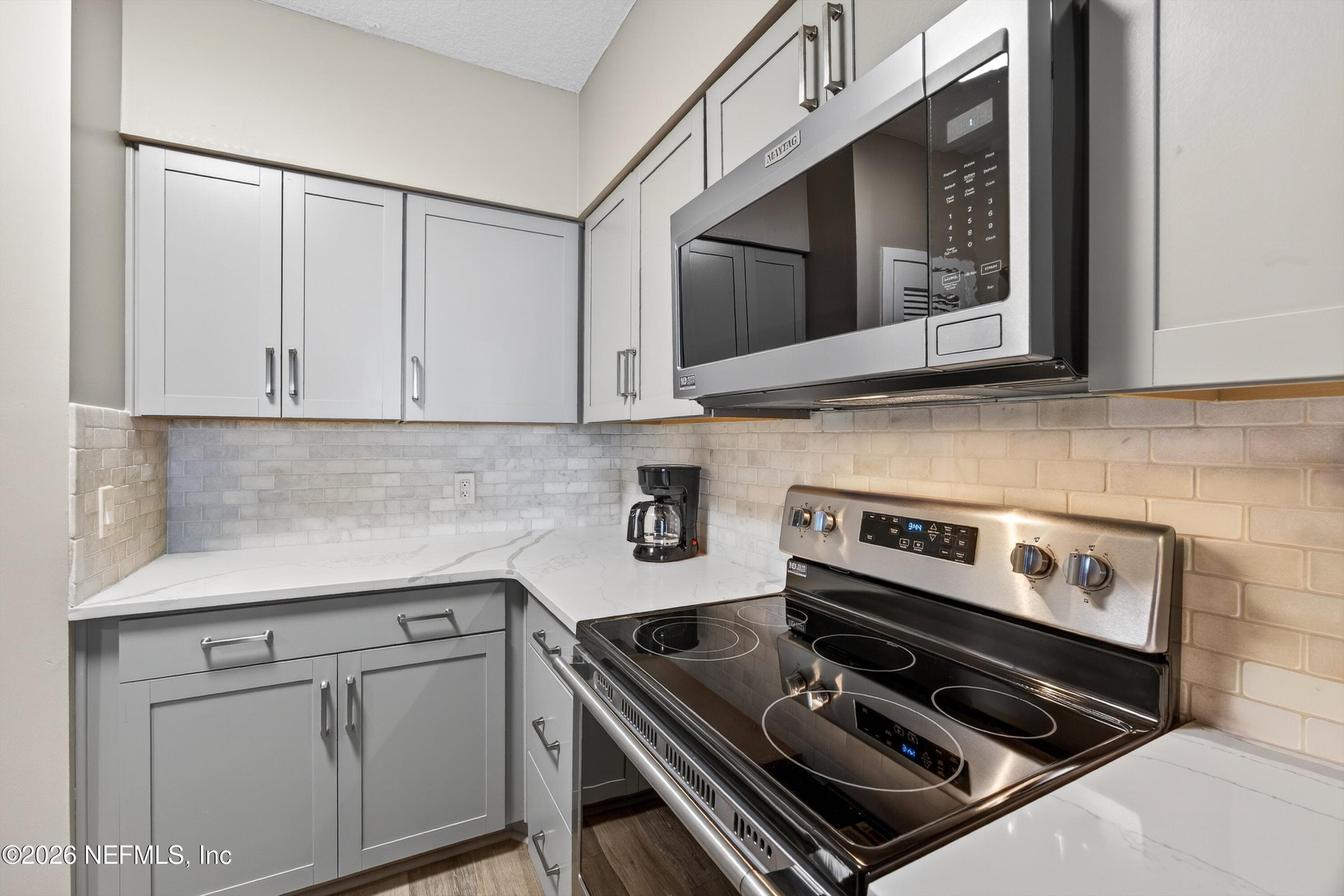 Photo 10 of 601 1ST Street 4C, Jacksonville Beach, FL 32250