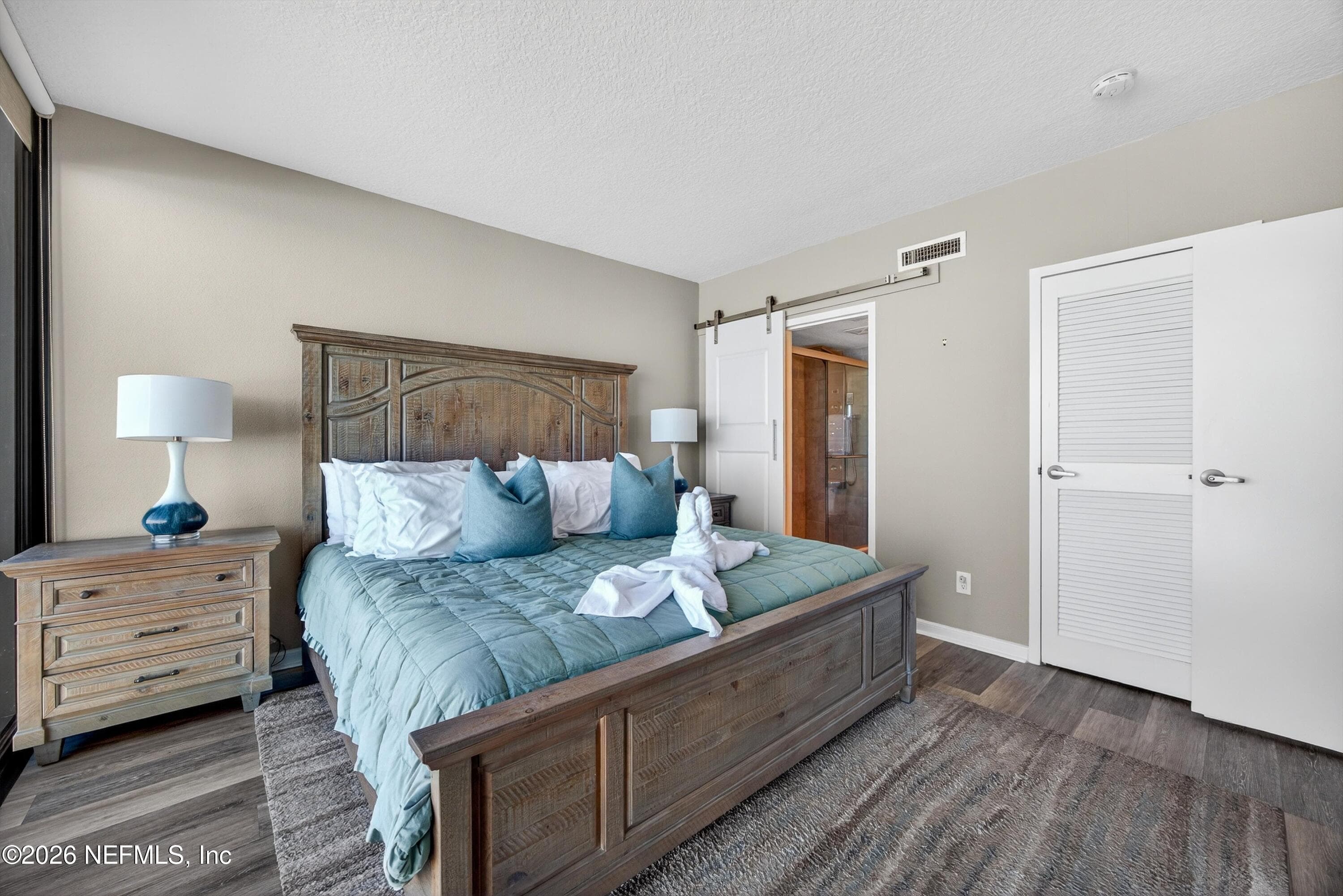Photo 11 of 601 1ST Street 4C, Jacksonville Beach, FL 32250