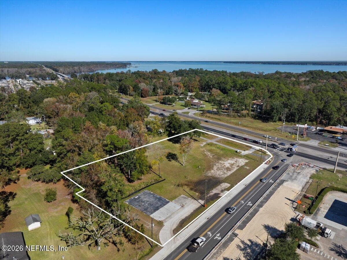 Photo 2 of 1456 RUSSELL Road, Green Cove Springs, FL 32043
