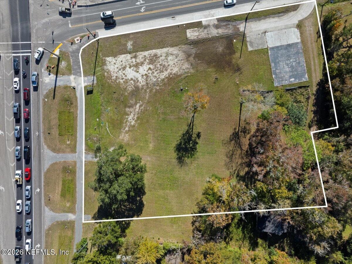 Photo 6 of 1456 RUSSELL Road, Green Cove Springs, FL 32043