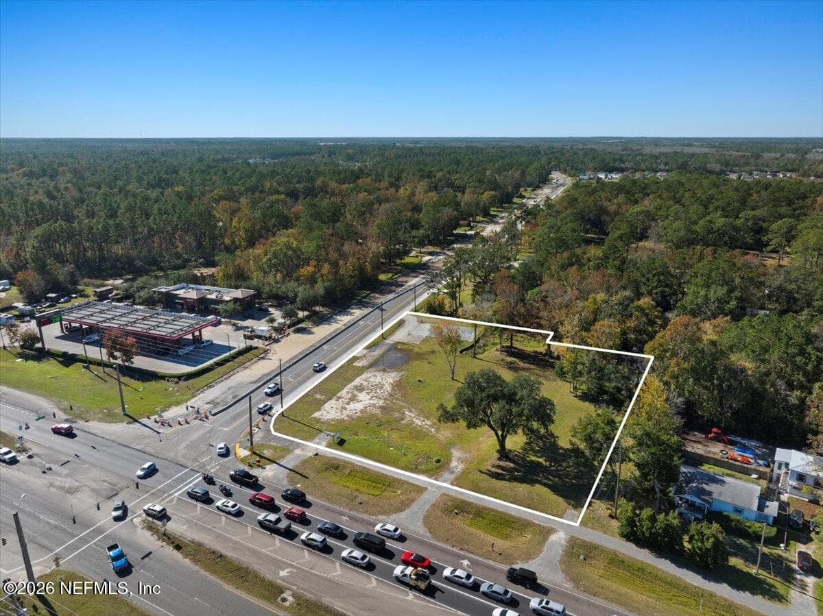 Photo 9 of 1456 RUSSELL Road, Green Cove Springs, FL 32043