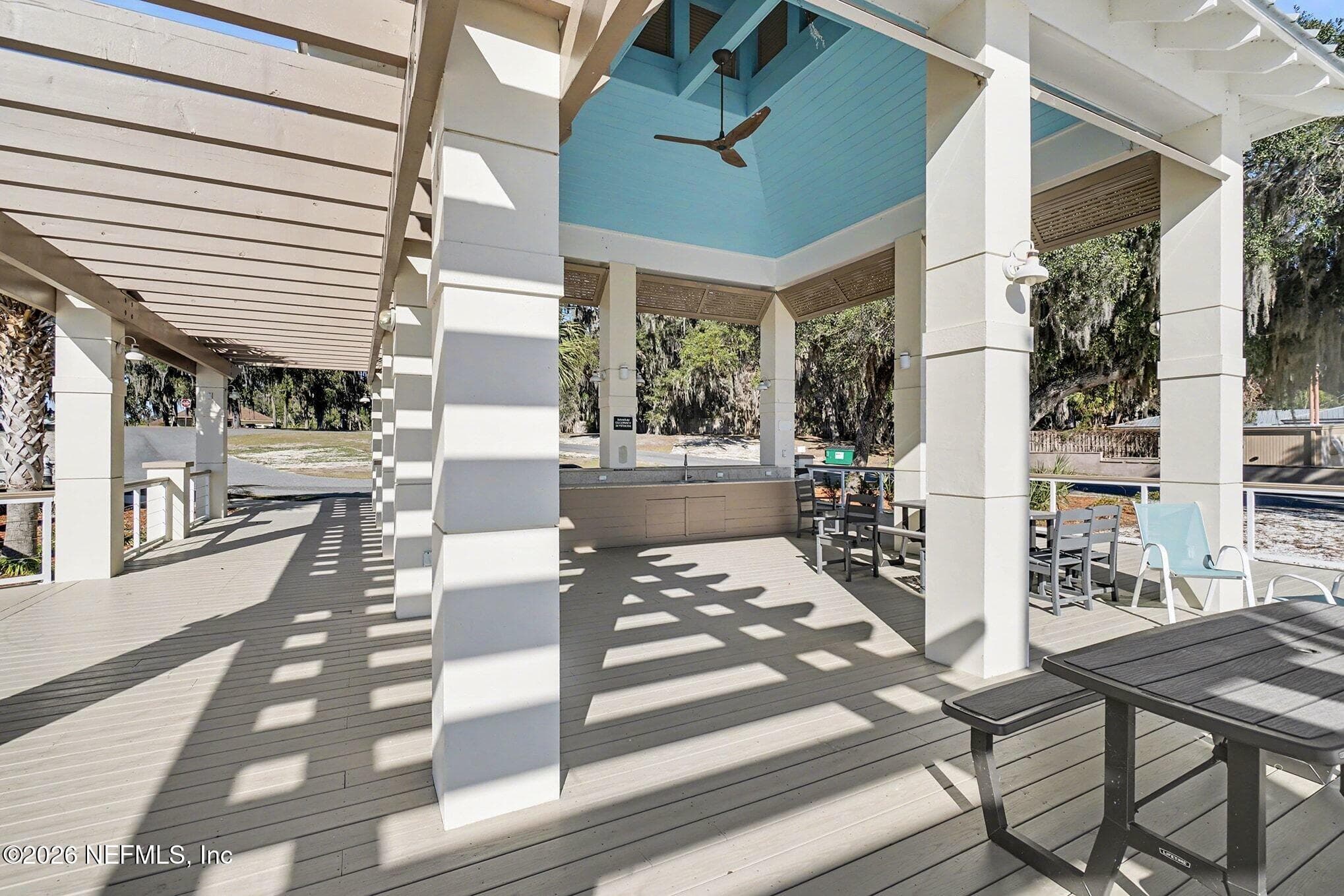 Photo 4 of 4042 BUENA VISTA Avenue, Starke, FL 32091