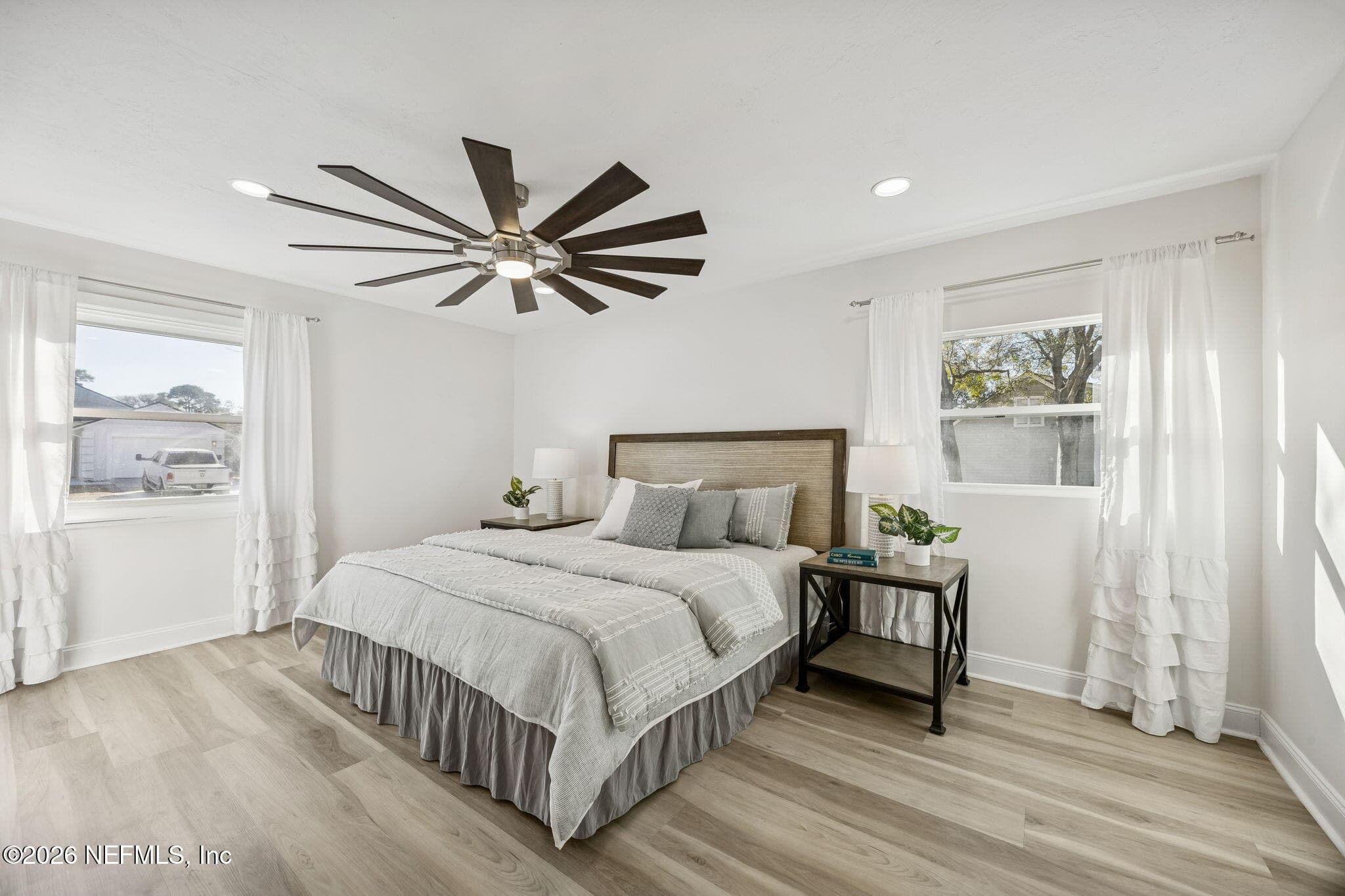 Photo 26 of 2189 THE WOODS Drive E, Jacksonville, FL 32246