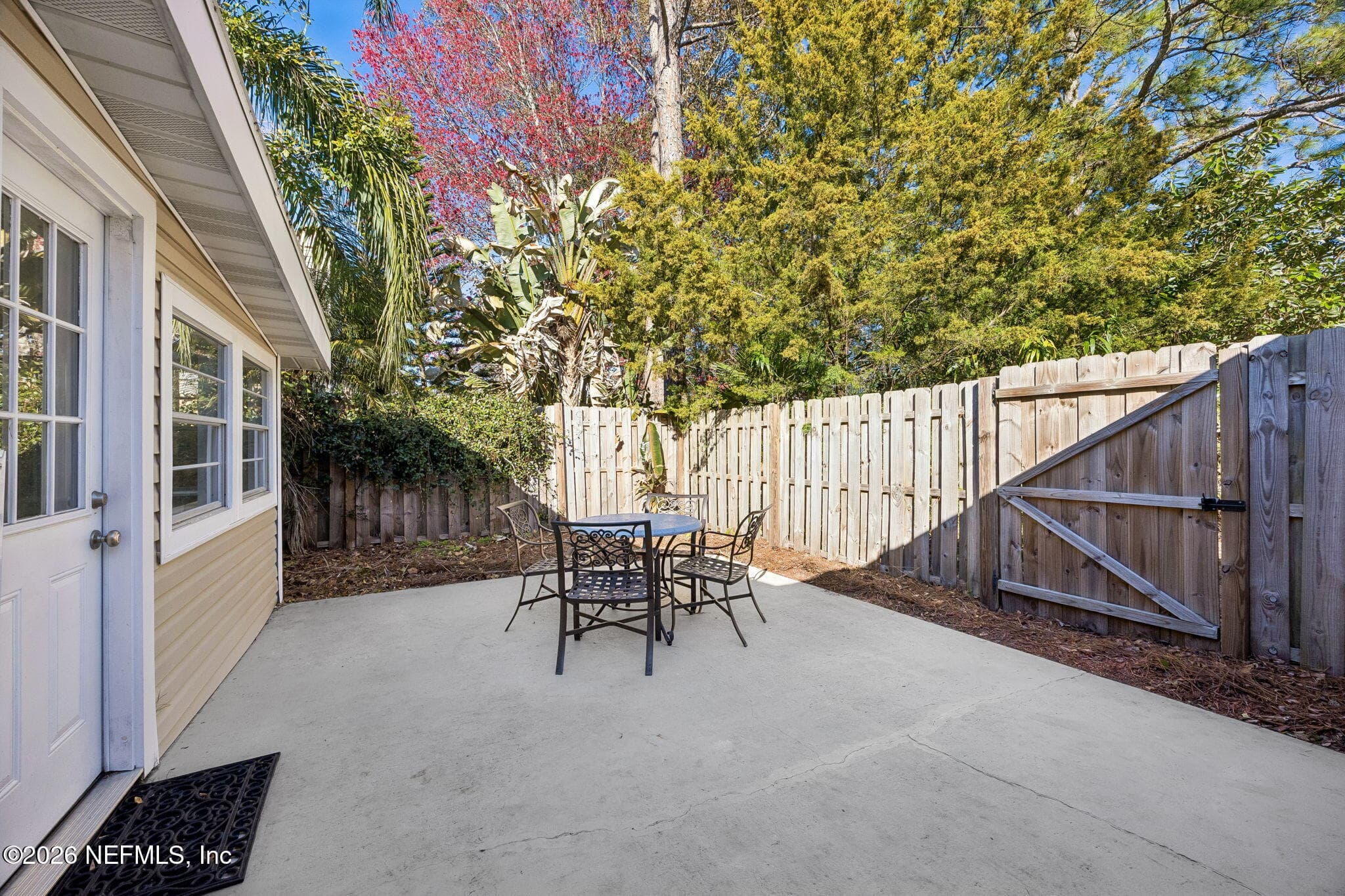 Photo 37 of 2189 THE WOODS Drive E, Jacksonville, FL 32246