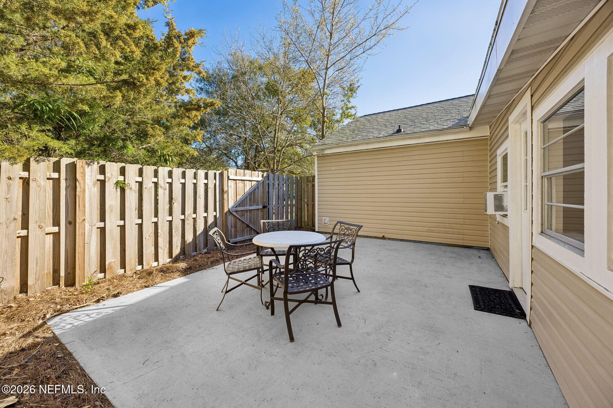 Photo 38 of 2189 THE WOODS Drive E, Jacksonville, FL 32246