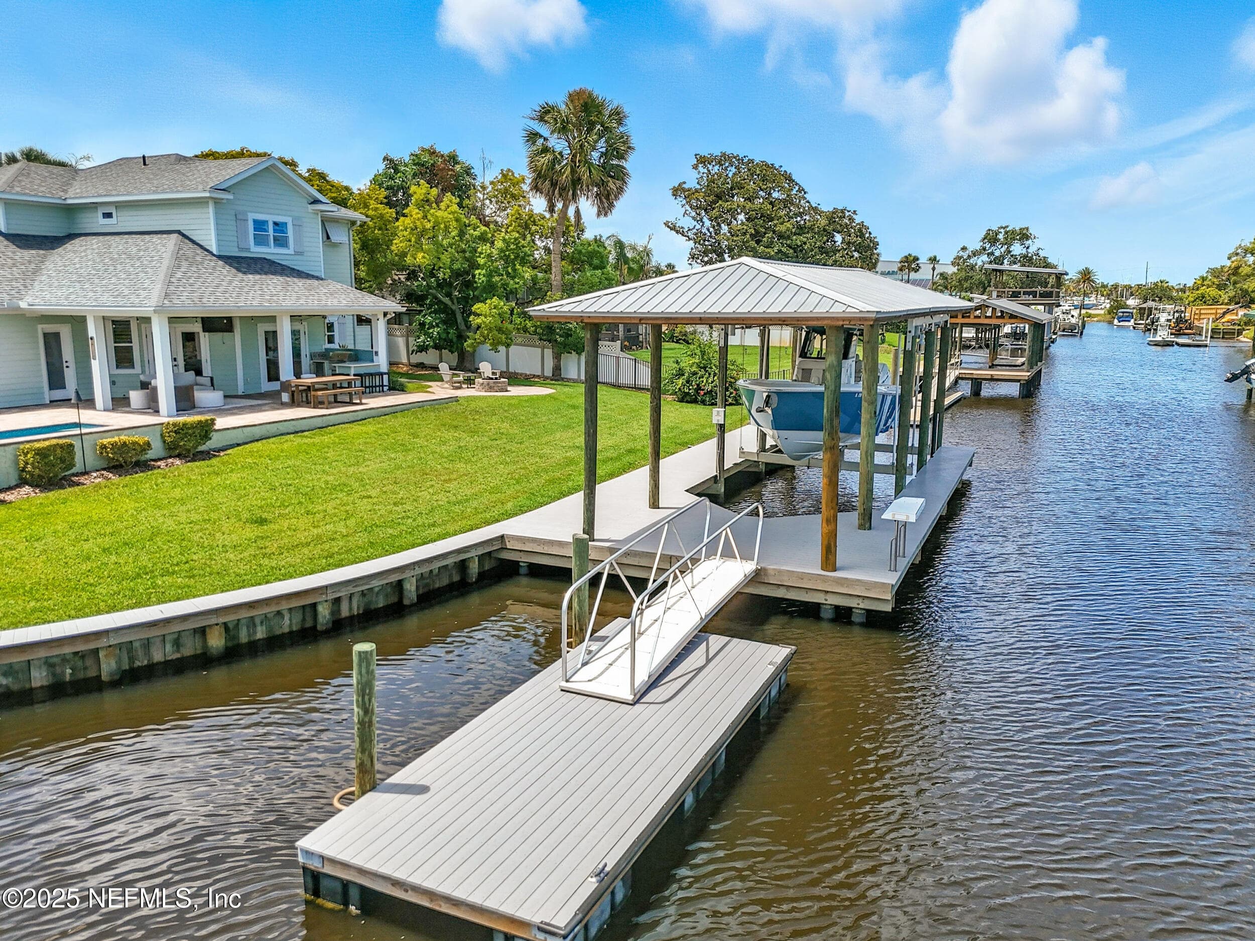 gangway and 16k lb boat lift — 3367 ROYAL PALM Drive, Jacksonville, FL 32250