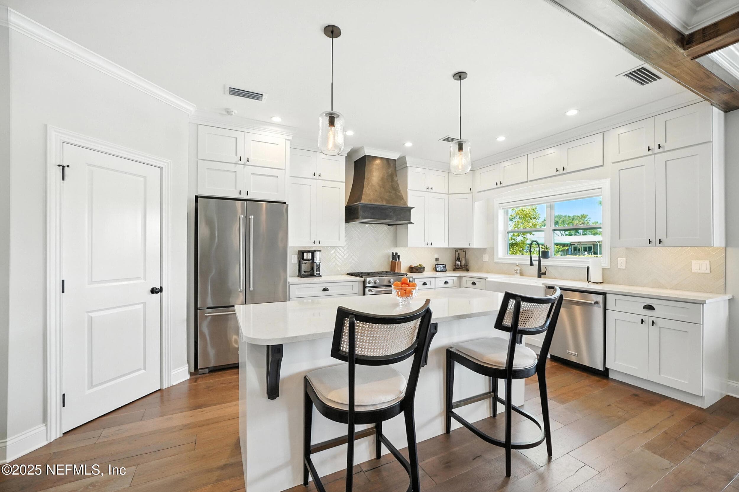 custom kitchen — 3367 ROYAL PALM Drive, Jacksonville, FL 32250