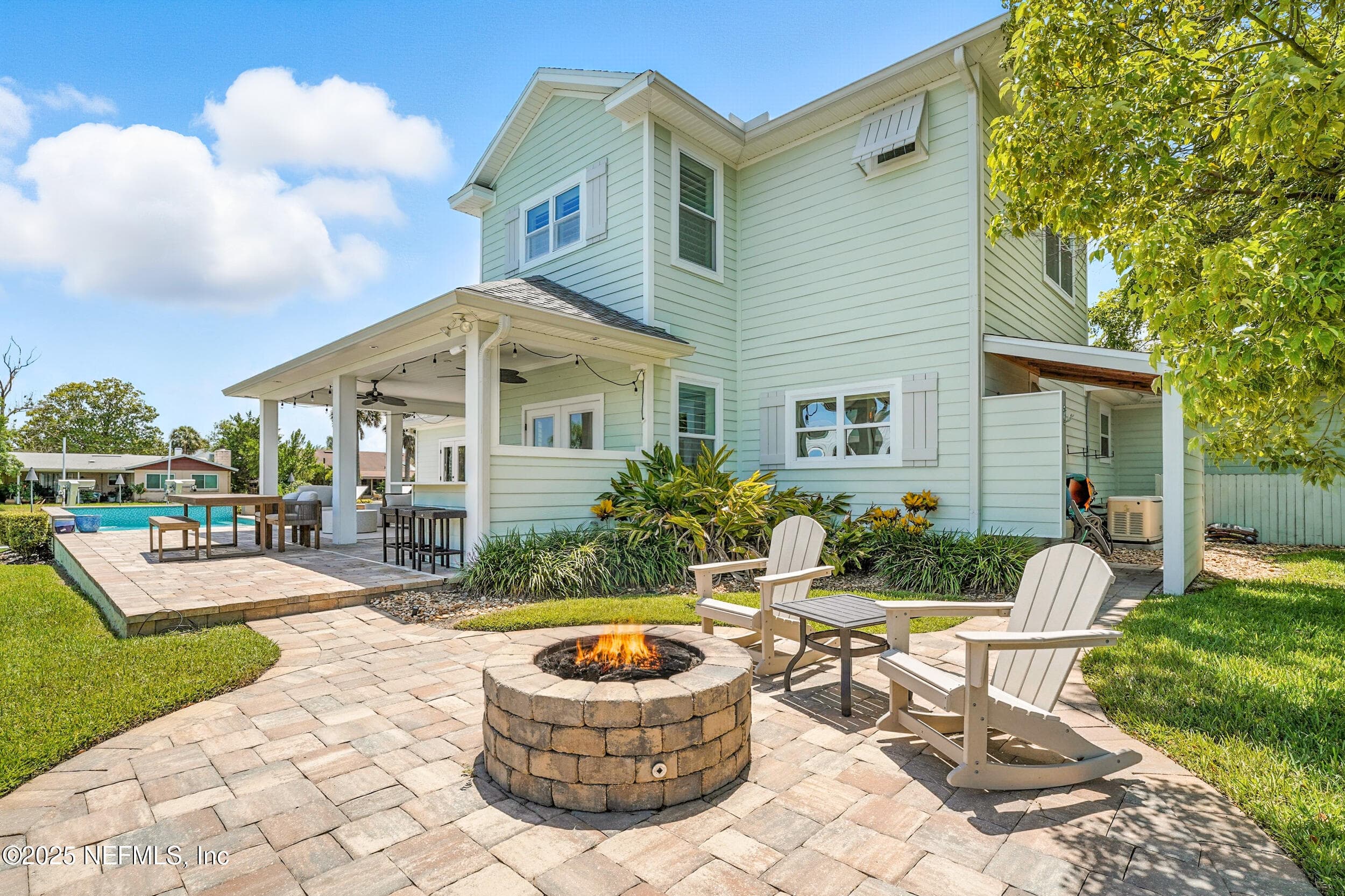 fire pit — 3367 ROYAL PALM Drive, Jacksonville, FL 32250