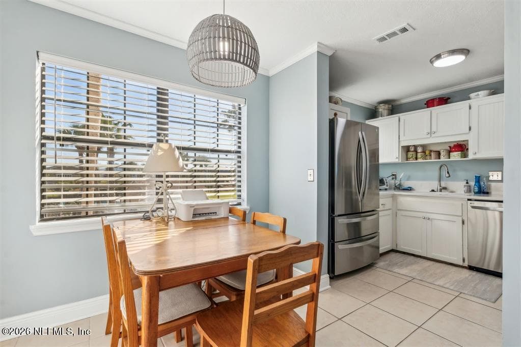 Photo 3 of 925 TARPON Avenue 21, Fernandina Beach, FL 32034