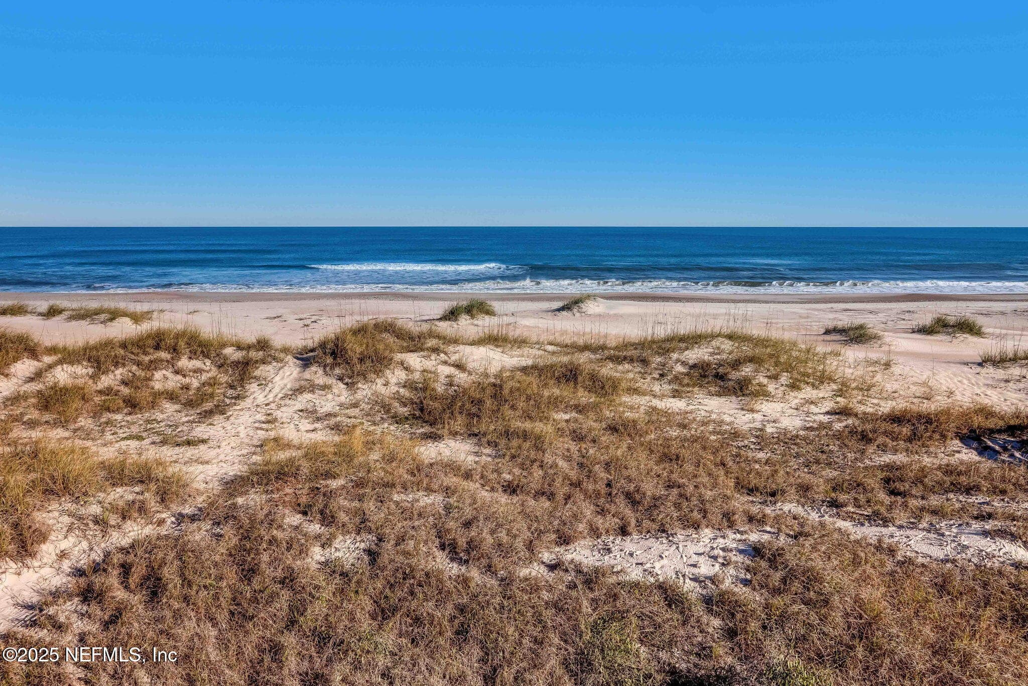 ... as well as stair access to the sand. — 822 S FLETCHER Avenue, Fernandina Beach, FL 32034