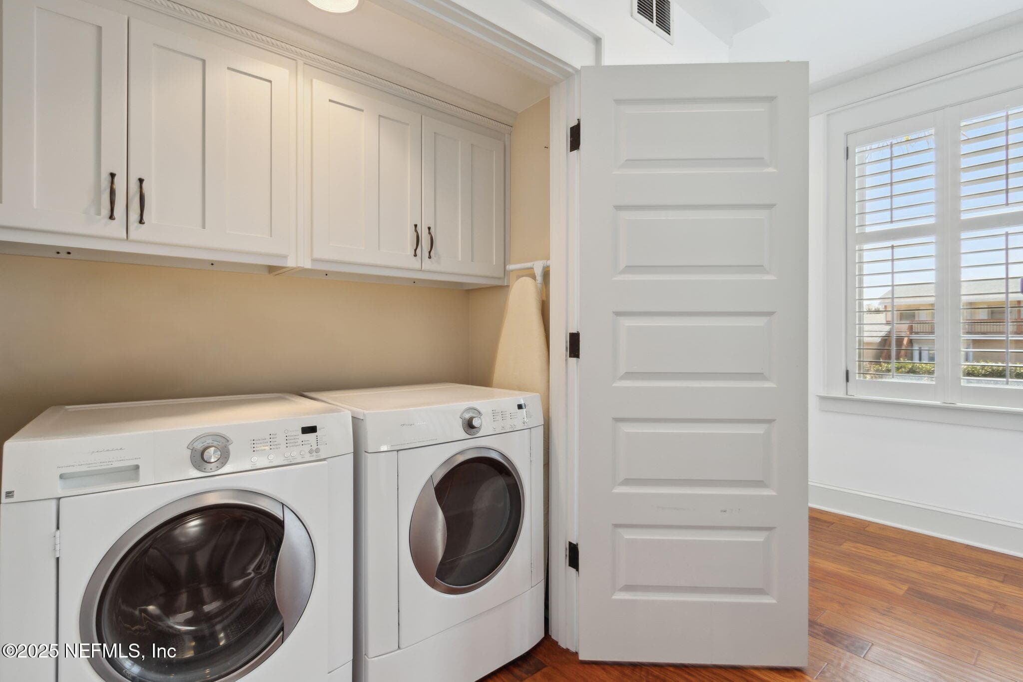 For added convenience, laundry is located on the 2nd floor for easy access. — 822 S FLETCHER Avenue, Fernandina Beach, FL 32034