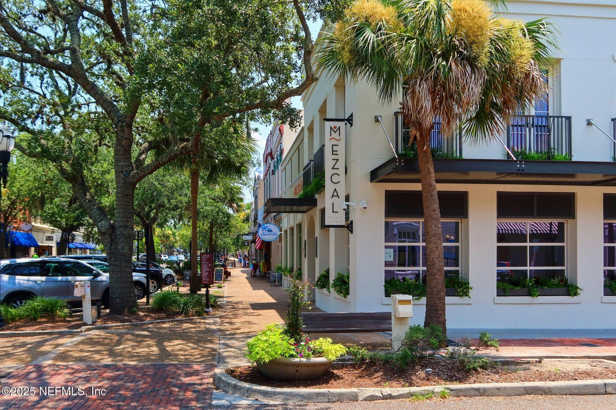 ... with an abundance of shops and top-shelf dining options.... — 822 S FLETCHER Avenue, Fernandina Beach, FL 32034
