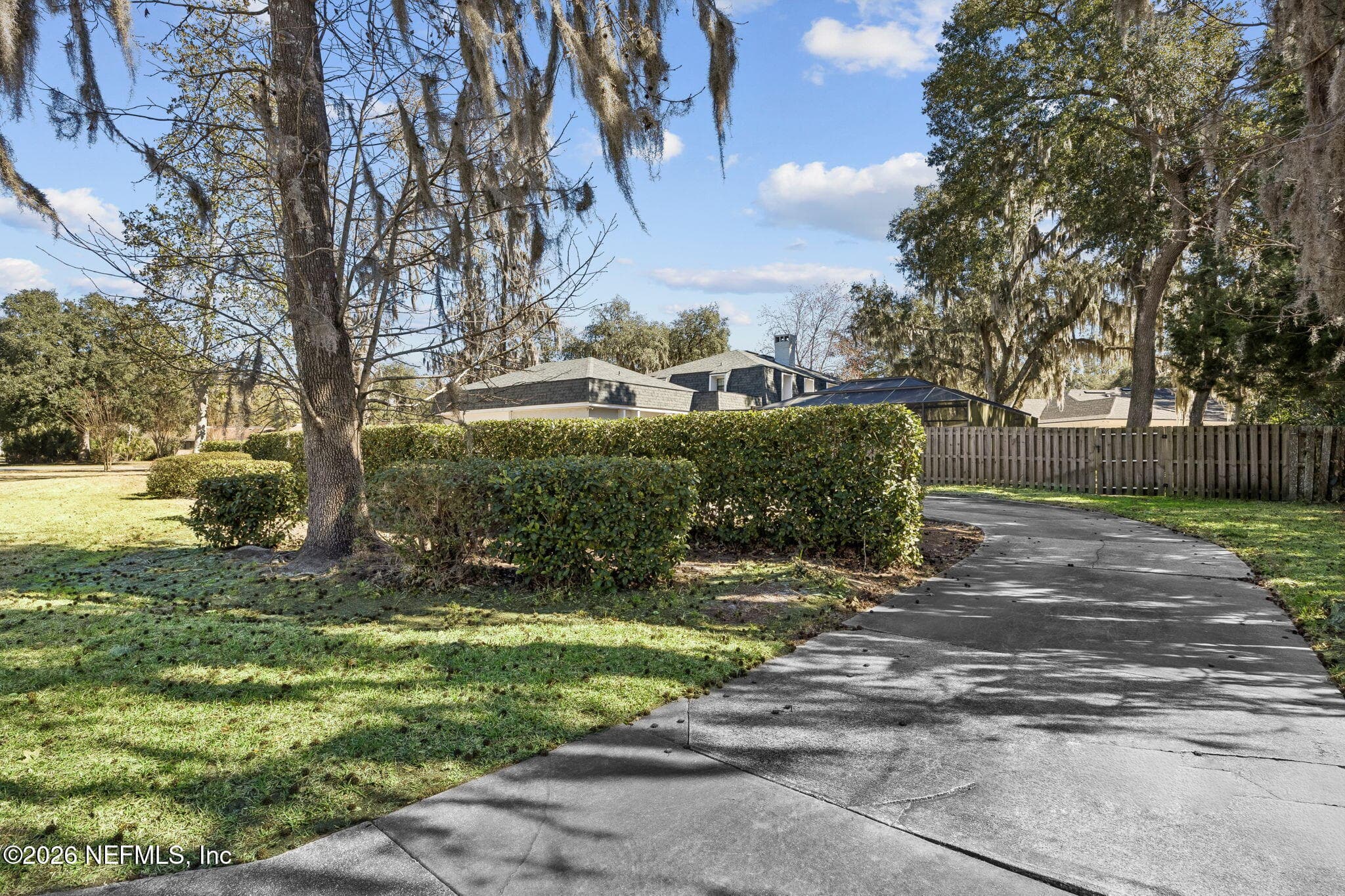 Second Driveway — 8012 SHADY GROVE Road, Jacksonville, FL 32256