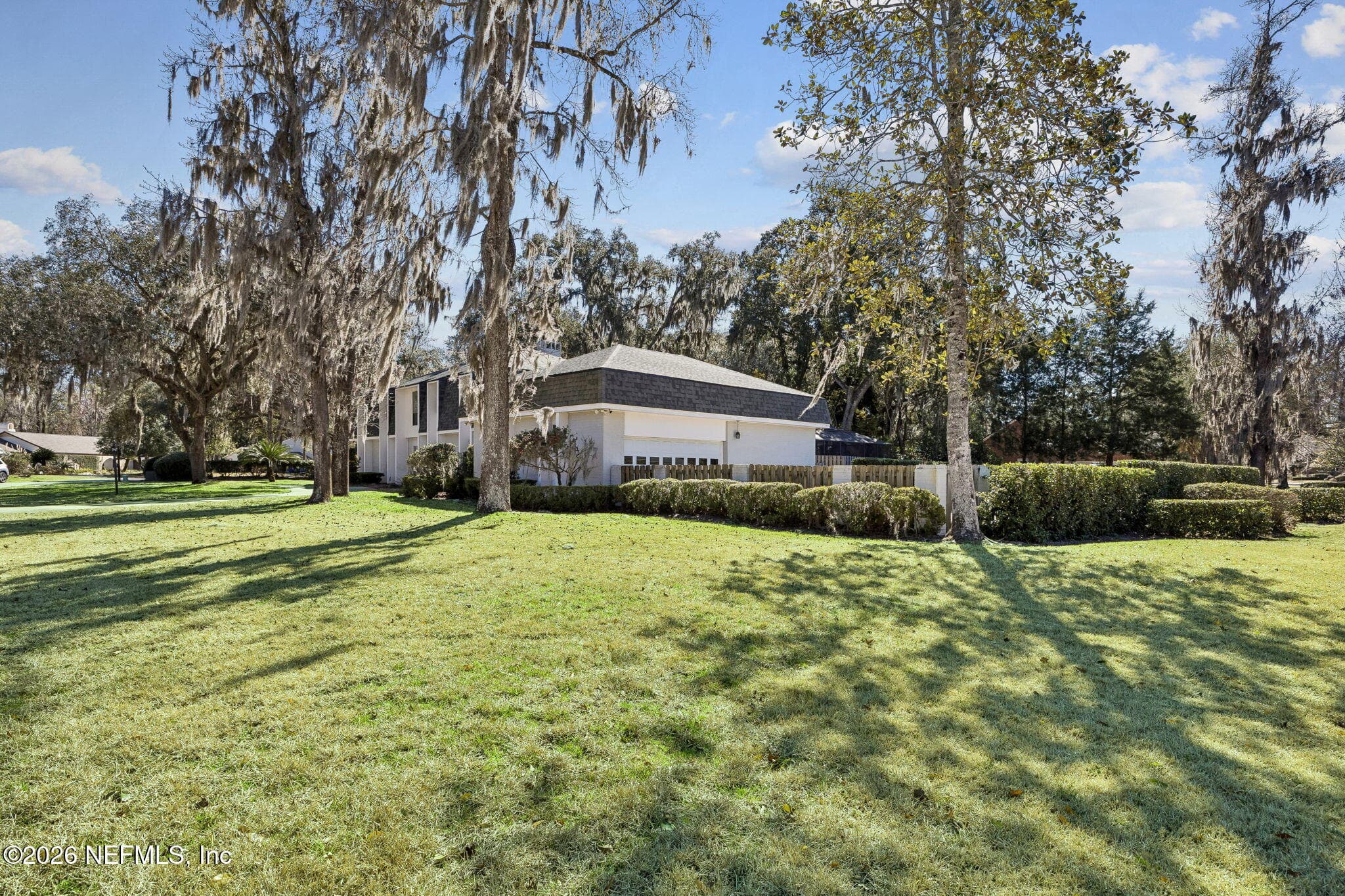 Room to roam — 8012 SHADY GROVE Road, Jacksonville, FL 32256