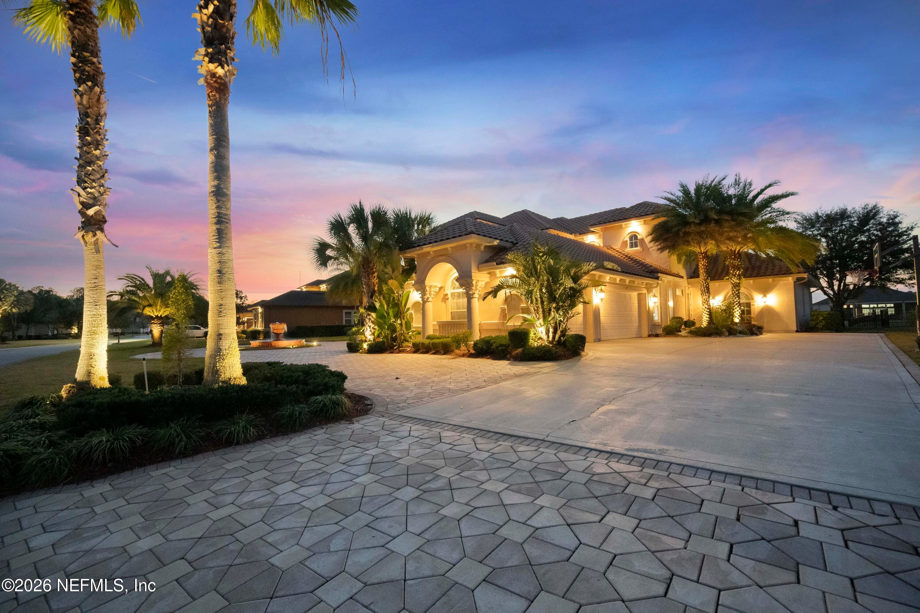 Photo 3 of 504 E KESLEY Lane, St. Johns, FL 32259