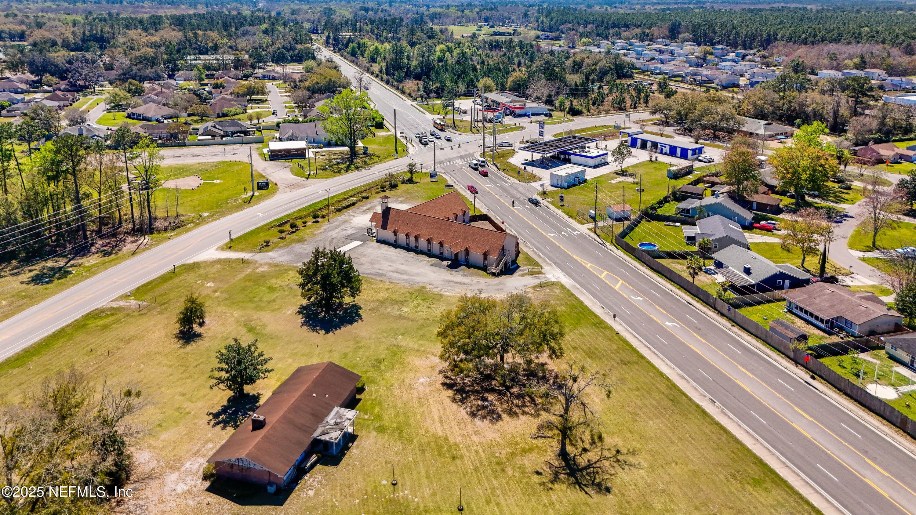 Photo 4 of 3114 COUNTY ROAD 220, Middleburg, FL 32068
