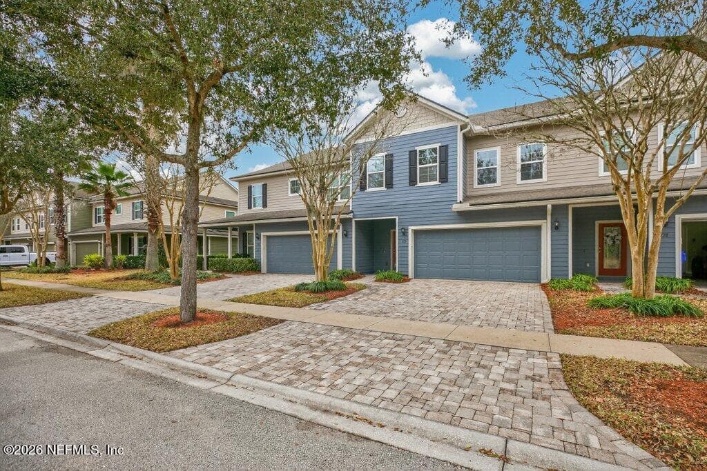 Spacious townhouse in Willowcove of Nocatee — 132 MAGNOLIA CREEK Walk, Ponte Vedra, FL 32081