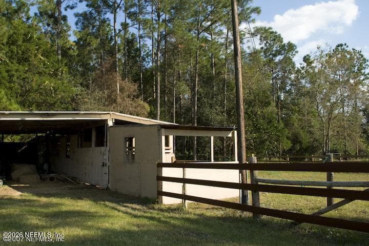 Front Barn 2 10 x 10 stalls — 3760 OLD JENNINGS Road B, Middleburg, FL 32068
