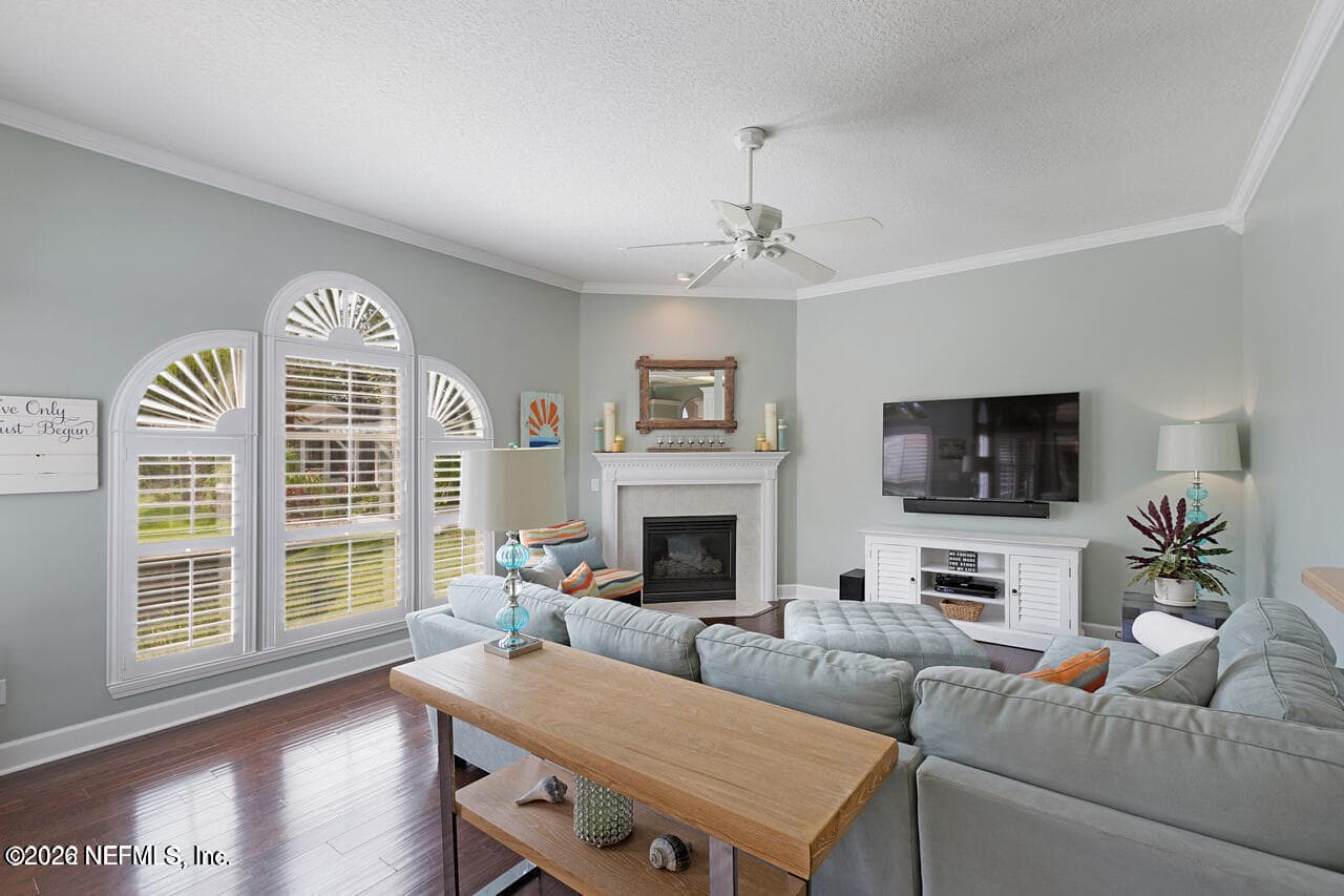 Photo 13 of 1593 BLUE HERON Lane, Jacksonville Beach, FL 32250