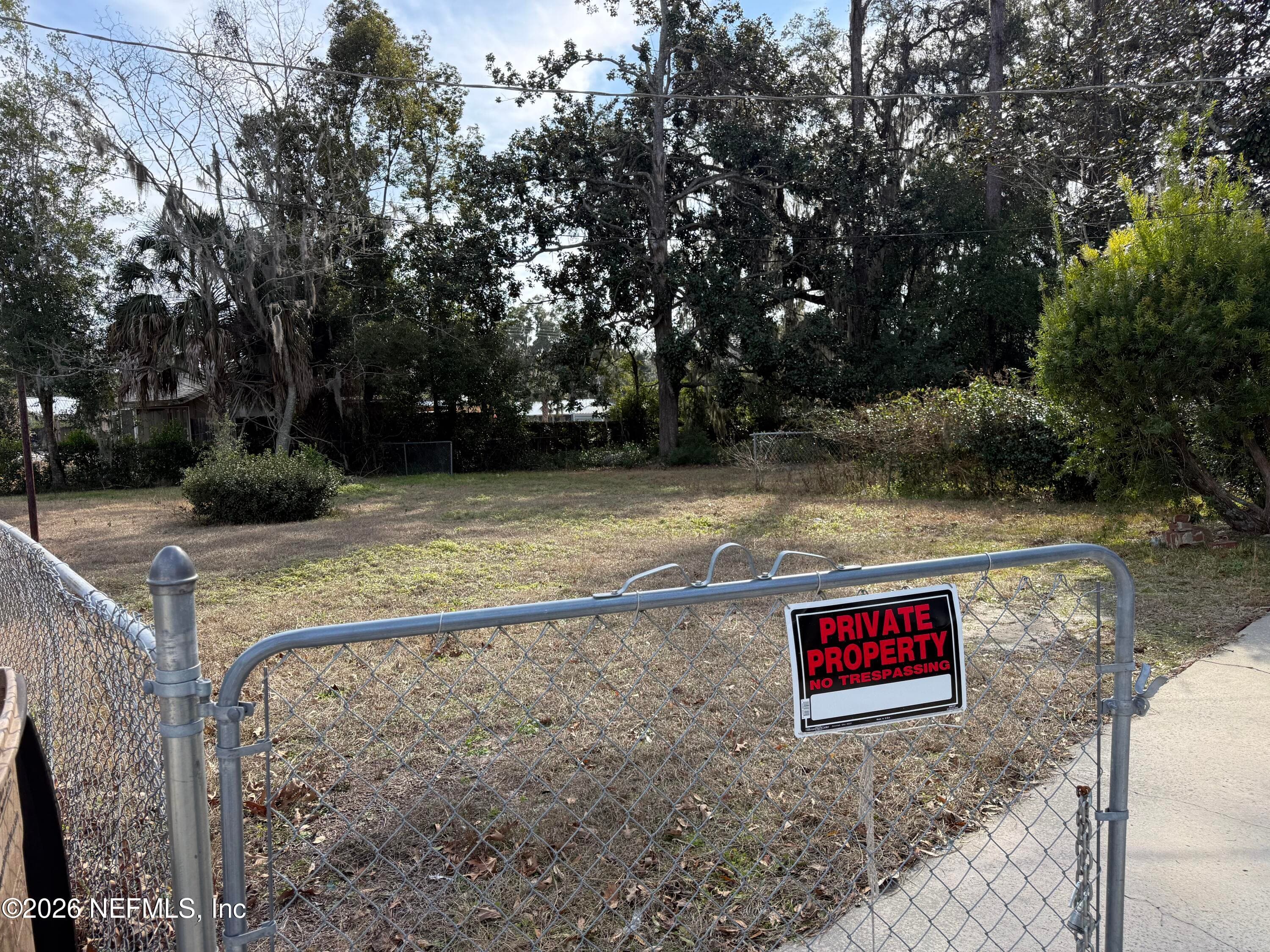 Photo 2 of 322 SE LEHIGH Lane, Lake City, FL 32025